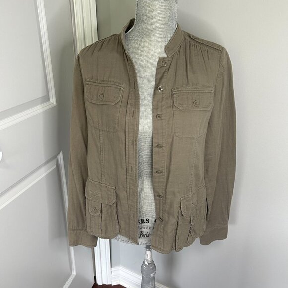 Banana Republic Army Green Women's Button Down Shirt/Jacket Size M EUC - Picture 2 of 3